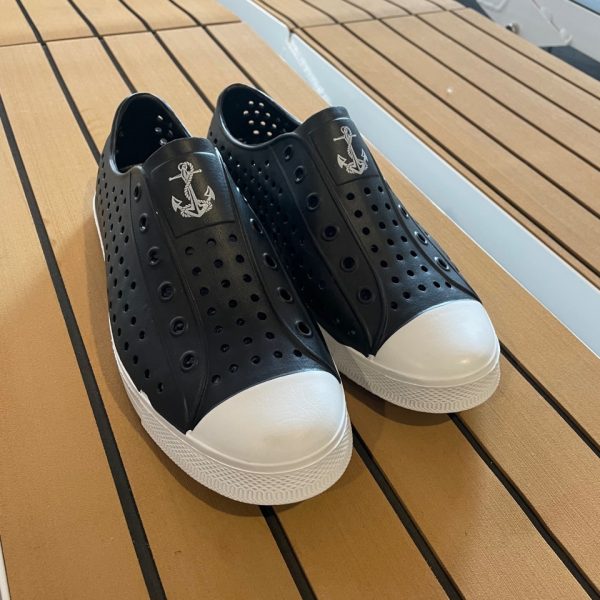 ΠΑΠΟΥΤΣΙΑ-ΑΔΙΑΒΡΟΧΑ